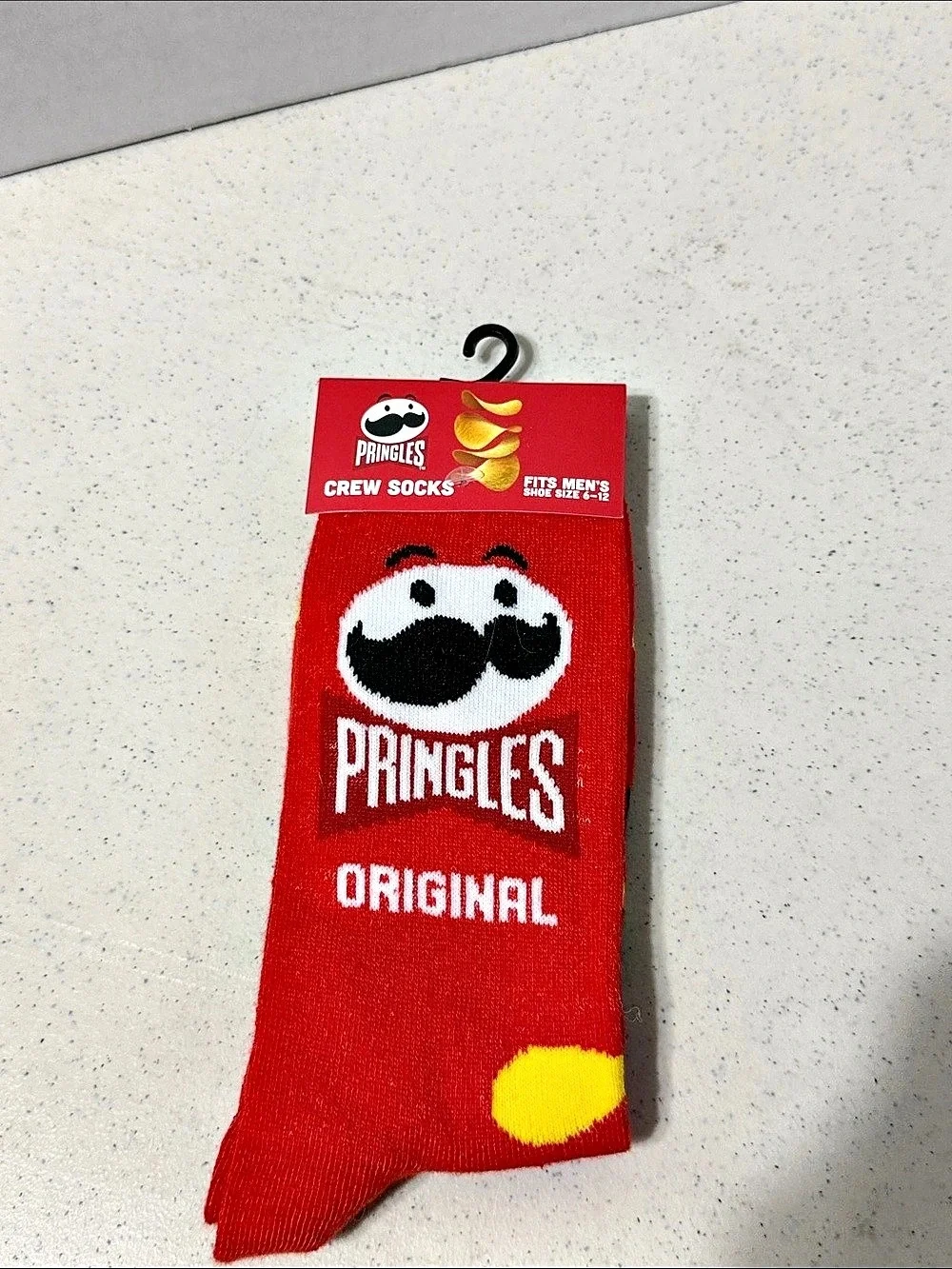Pringles Original Chips Can Logo Athletic Crew Socks Red & Yellow Men's 9-13 NWT